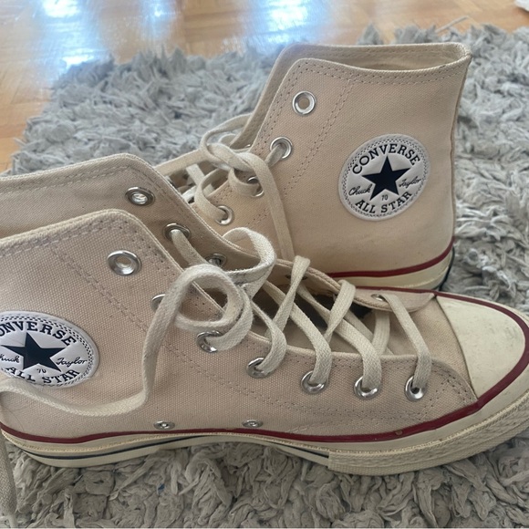 Shoes - Picture 2 of 9